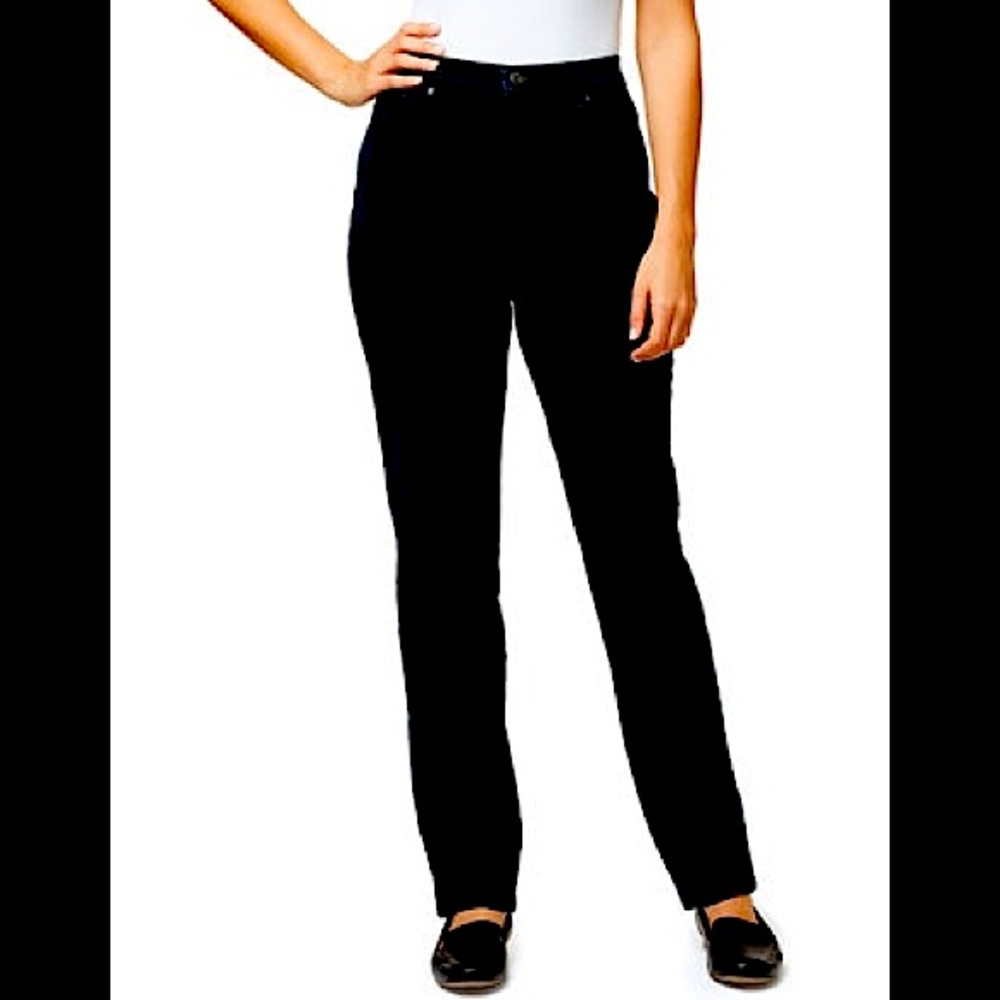 Gloria Vanderbilt
Women's Amanda Jeans